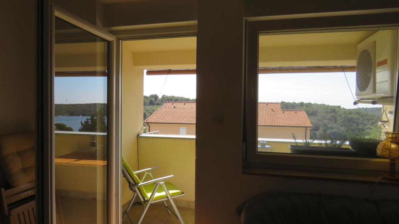 Outdoor Apartment Lina Banjole Exterior foto